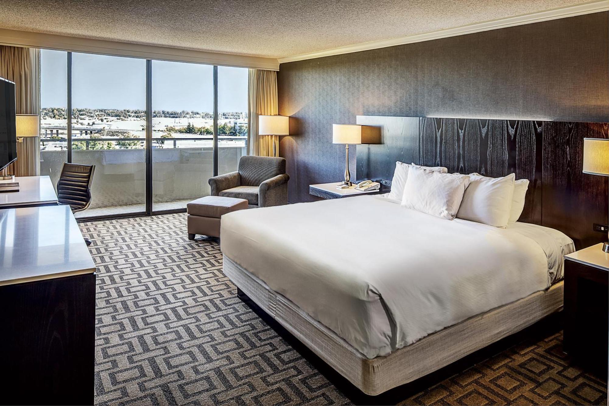 Hilton Sacramento Arden West Hotell Exteriör bild